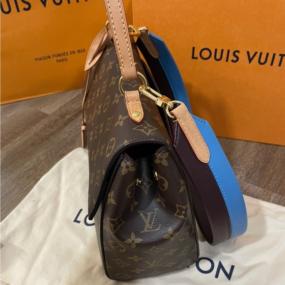 ☀️Louis Vuitton Cluny MM - Picture 8 of 9